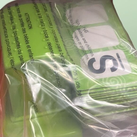 ThinkFun What's Gnu 3-Letter Learning Game for Kids COMPLETE - Picture 5 of 6